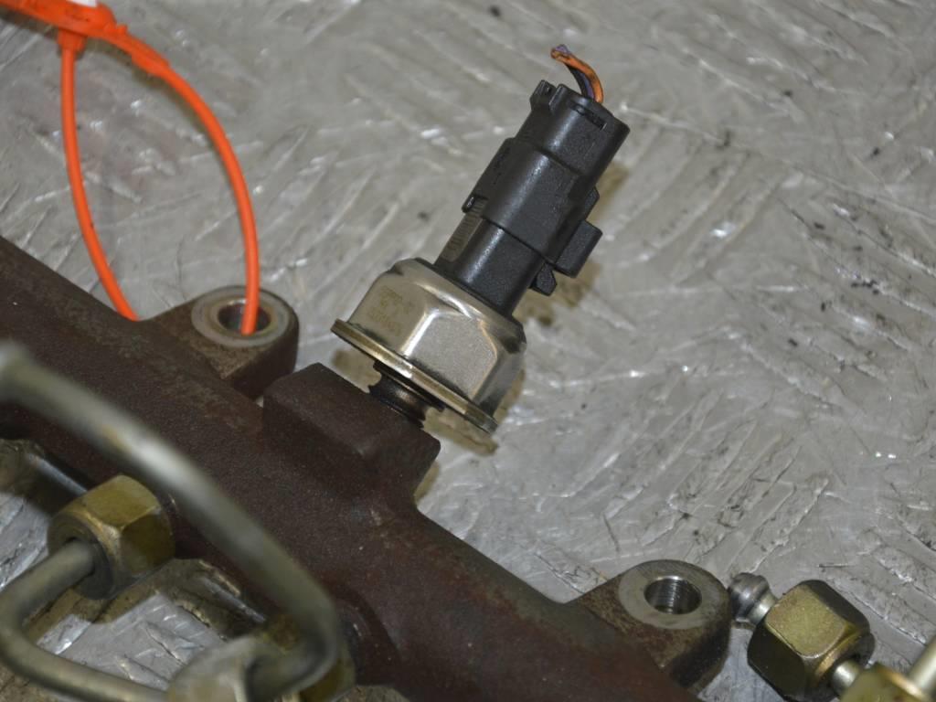 Датчик давления топлива