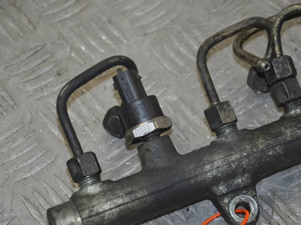 Датчик давления топлива