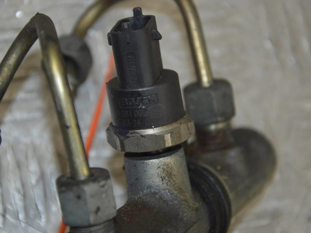 Датчик давления топлива