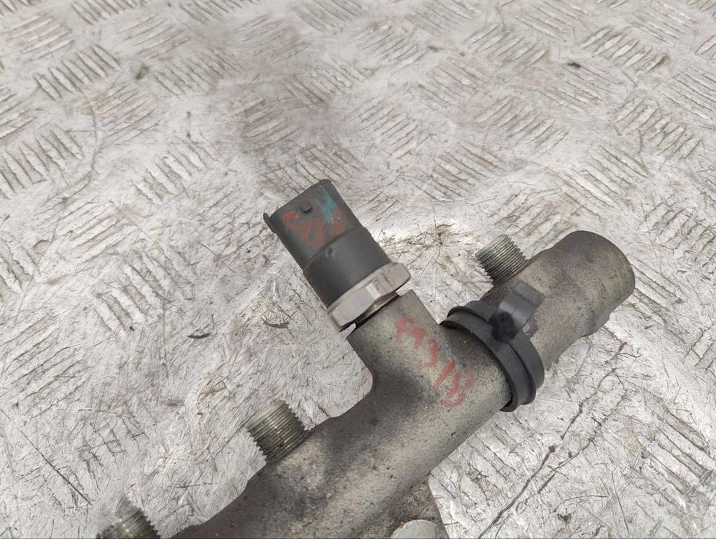 Датчик давления топлива