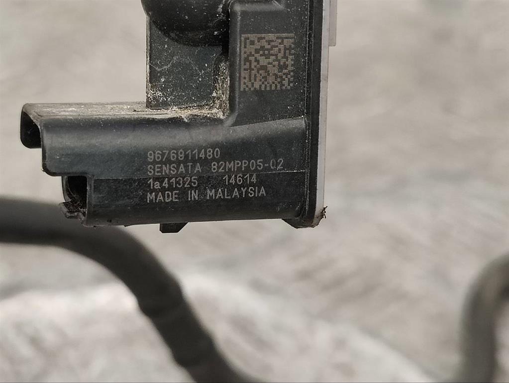 Датчик давления тормозной жидкости