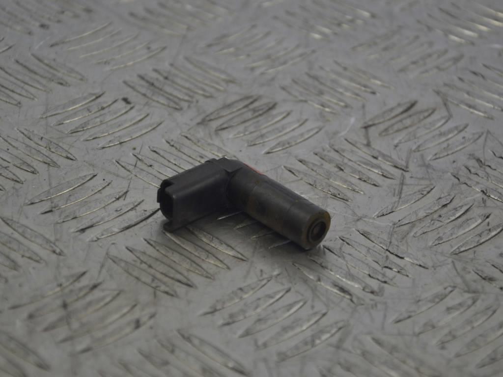 Датчик коленвала Renault Laguna 2 (2001-2007) 8200472250