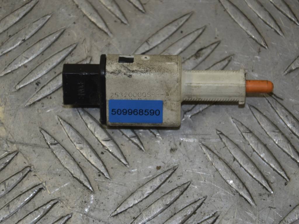 Датчик педали тормоза (лягушка)