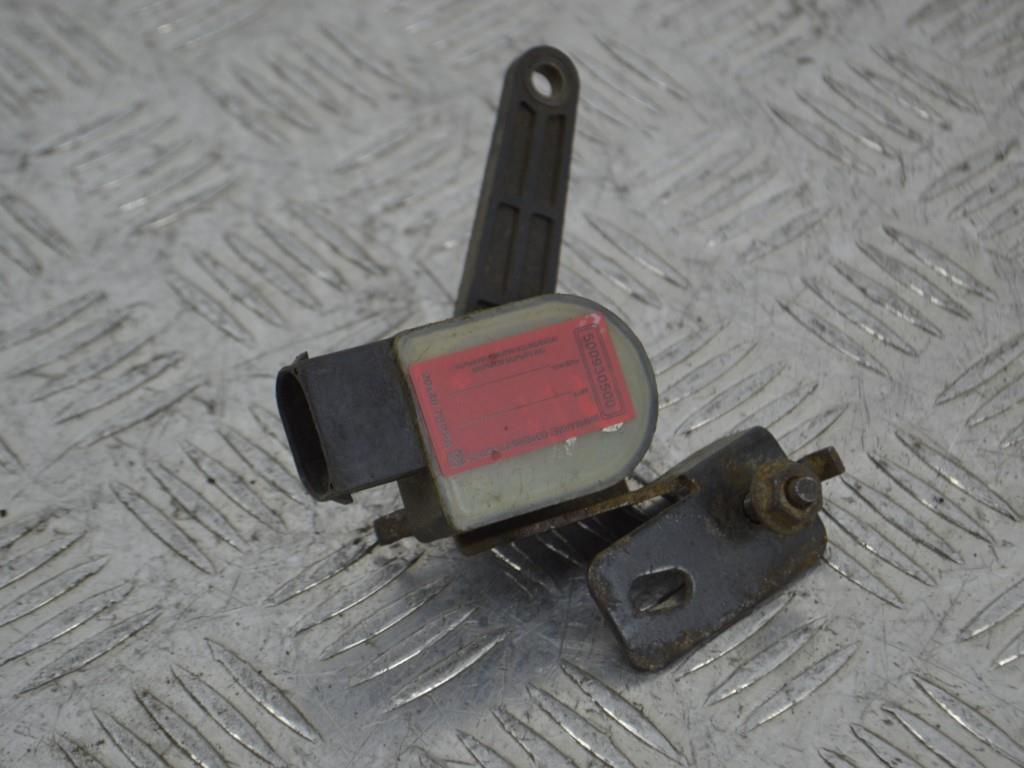 Датчик положения кузова Renault Laguna 2 (2001-2007) 8200000772