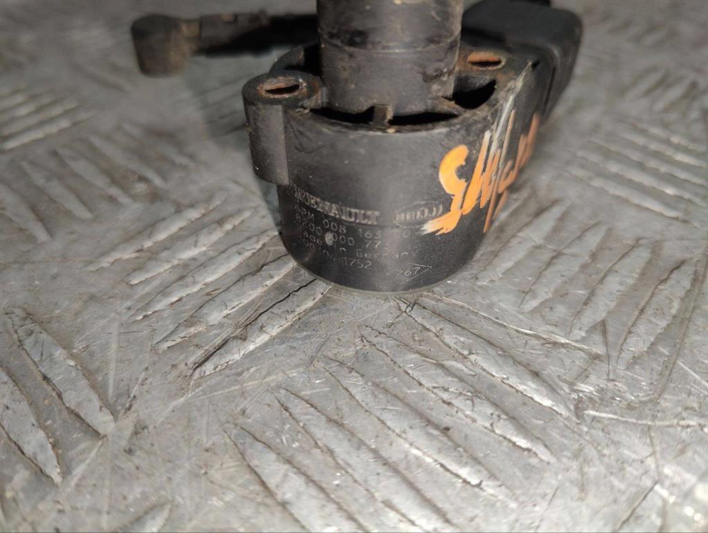 Датчик положения кузова