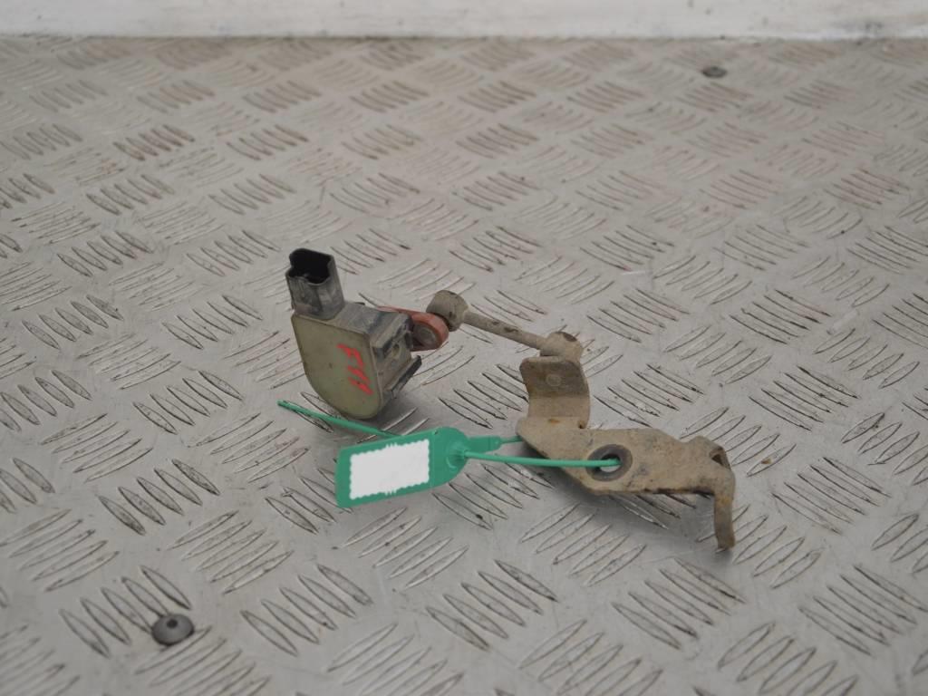 Датчик положения кузова