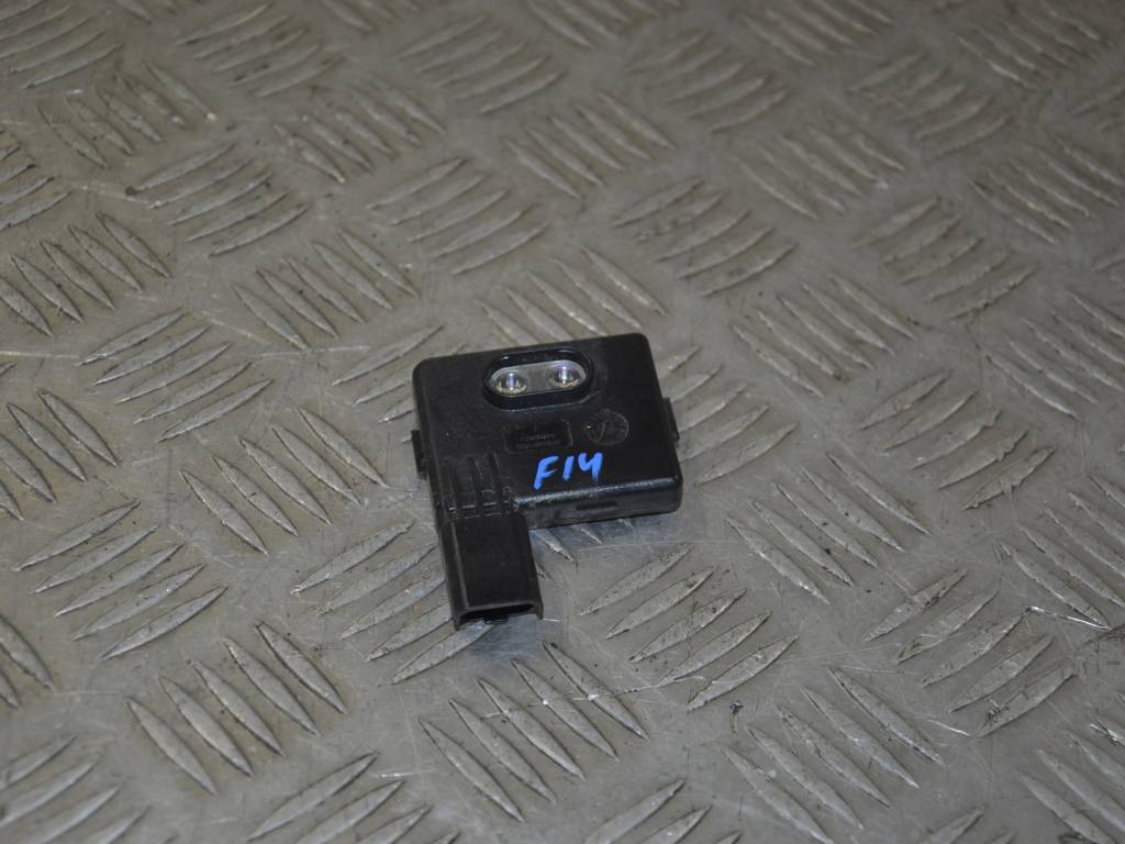 Датчик системы Комфортный доступ