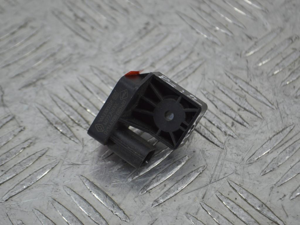 Датчик удара