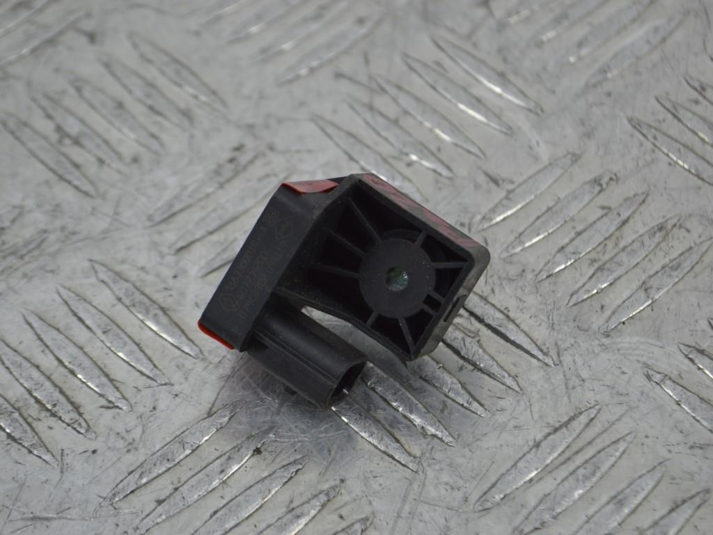 Датчик удара