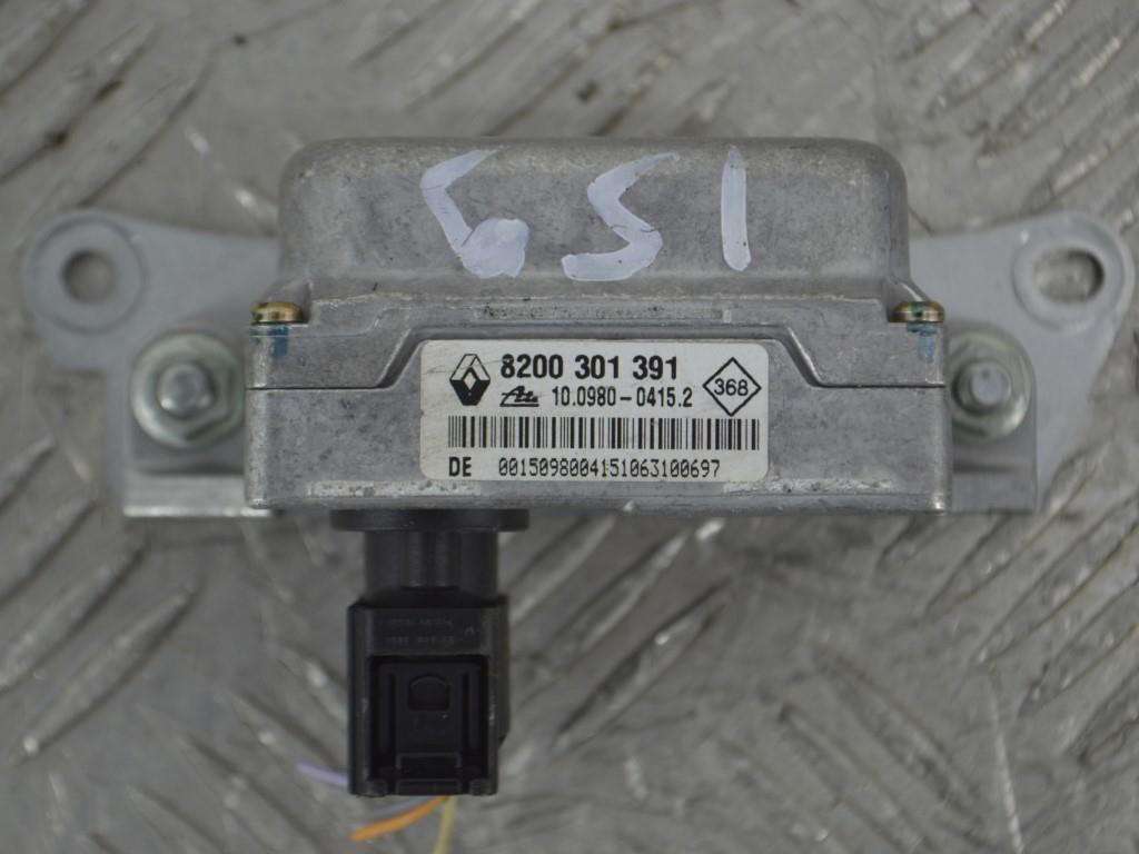 Датчик ускорения Renault Espace 4 (2003-2010) 8200301391