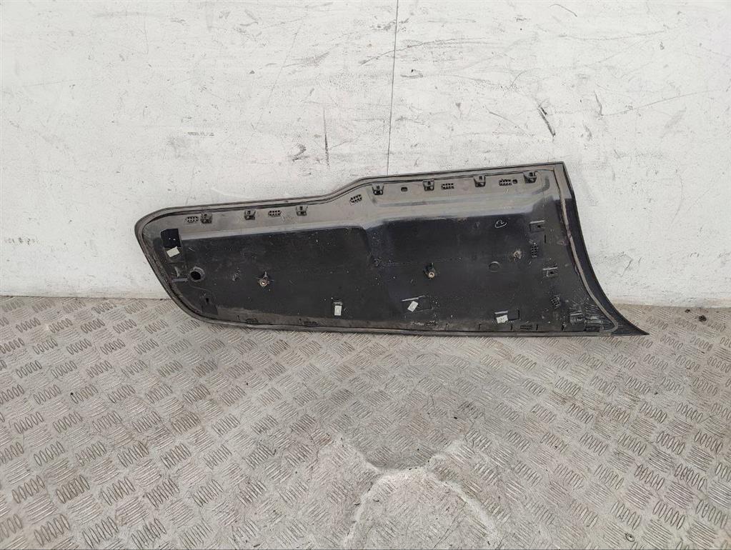 Дефлектор капота