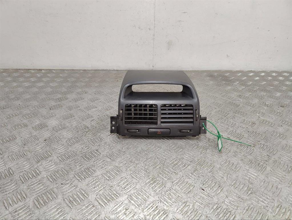 Дефлектор обдува салона