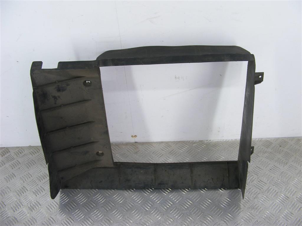 Дефлектор радиатора