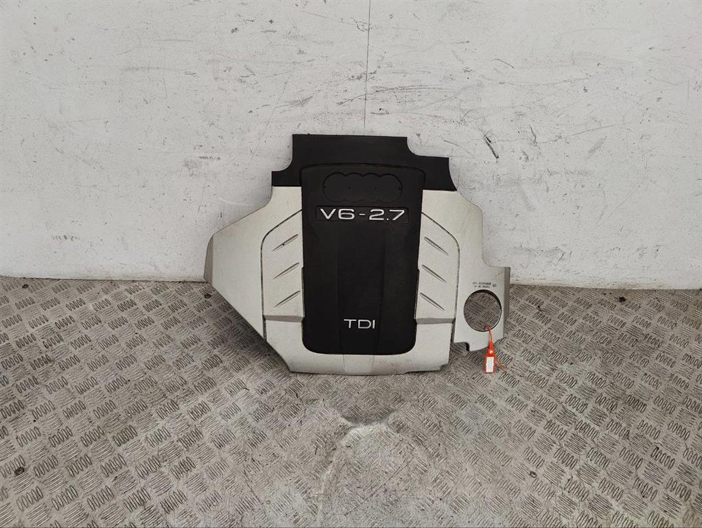 Декоративная крышка двигателя