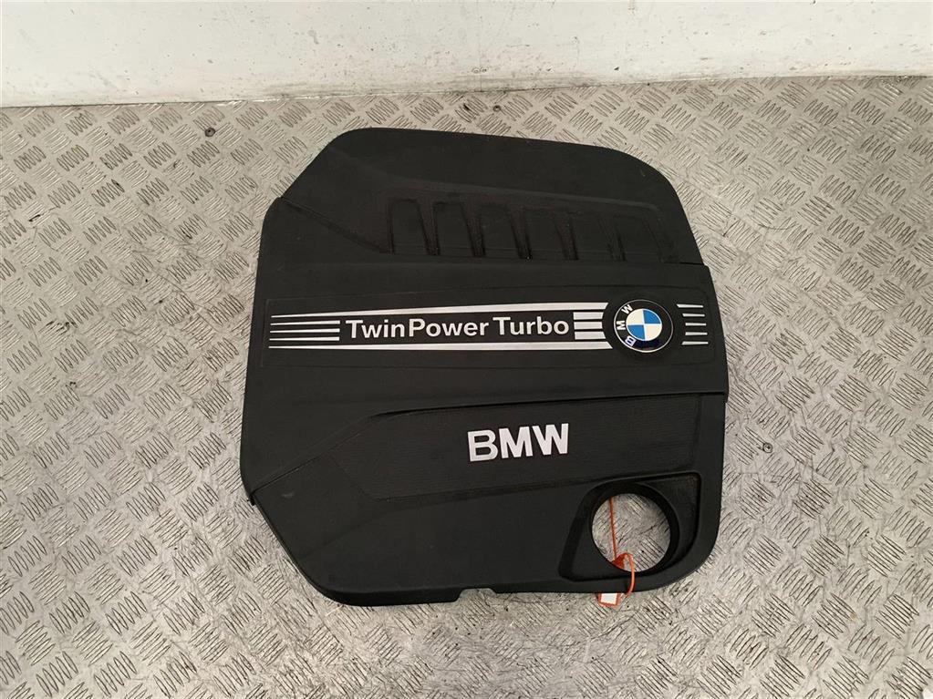 Декоративная крышка двигателя