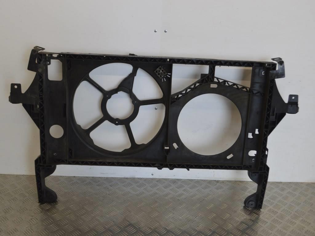 Диффузор вентилятора Renault Master 2 (1998-2010) 8200874615