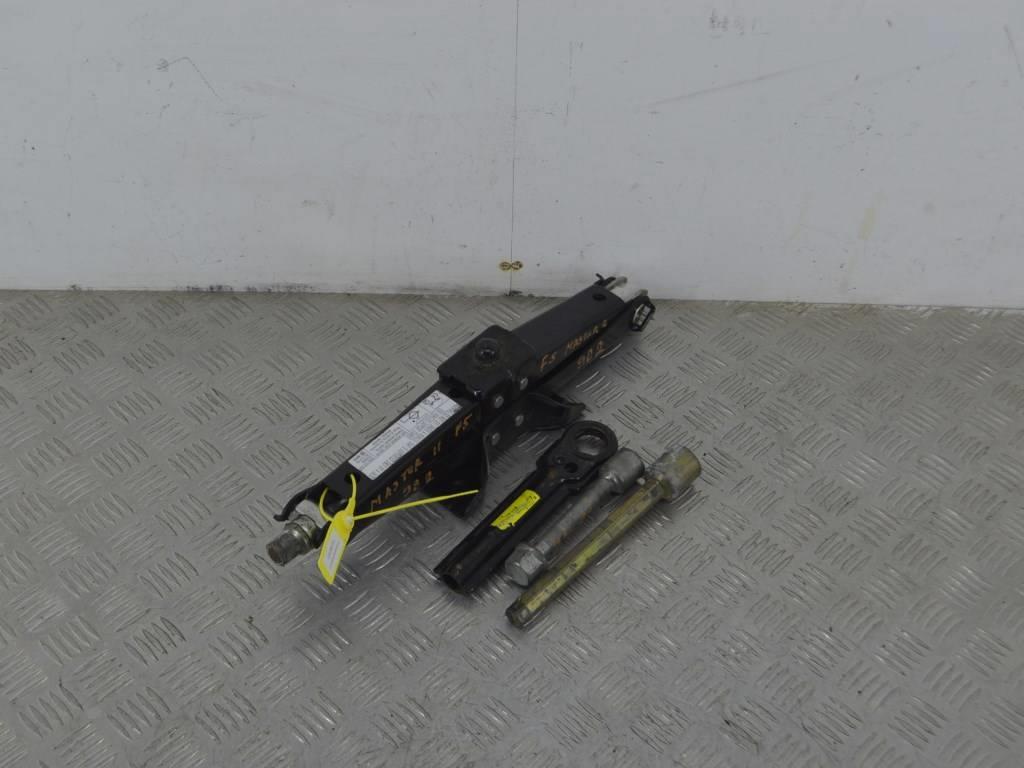 Домкрат Renault Master 2 (1998-2010) 8200725335