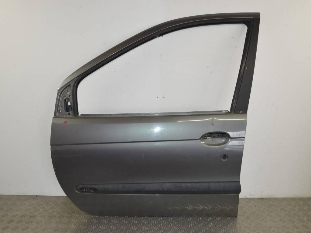 Дверь передняя левая Renault Scenic 1 (1996-2003)