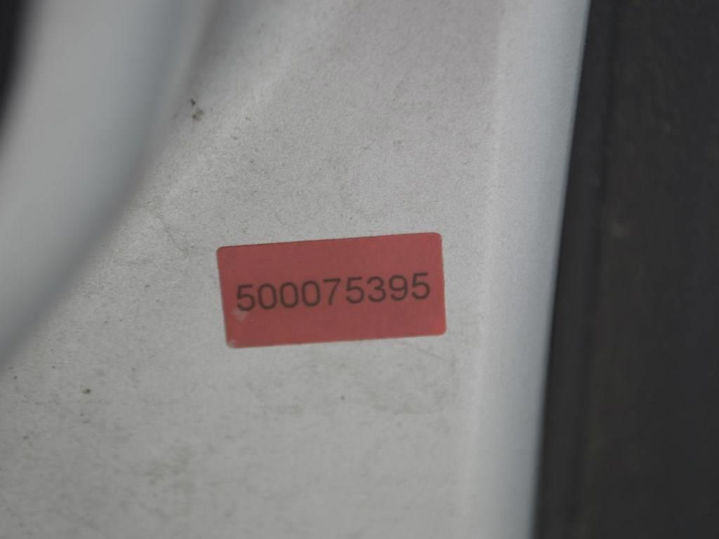 Дверь передняя правая Renault Laguna 3 (2007-2015)