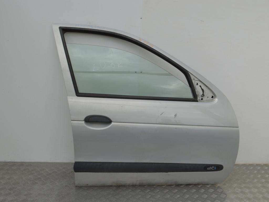 Дверь передняя правая Renault Megane 1 (1996-2002)