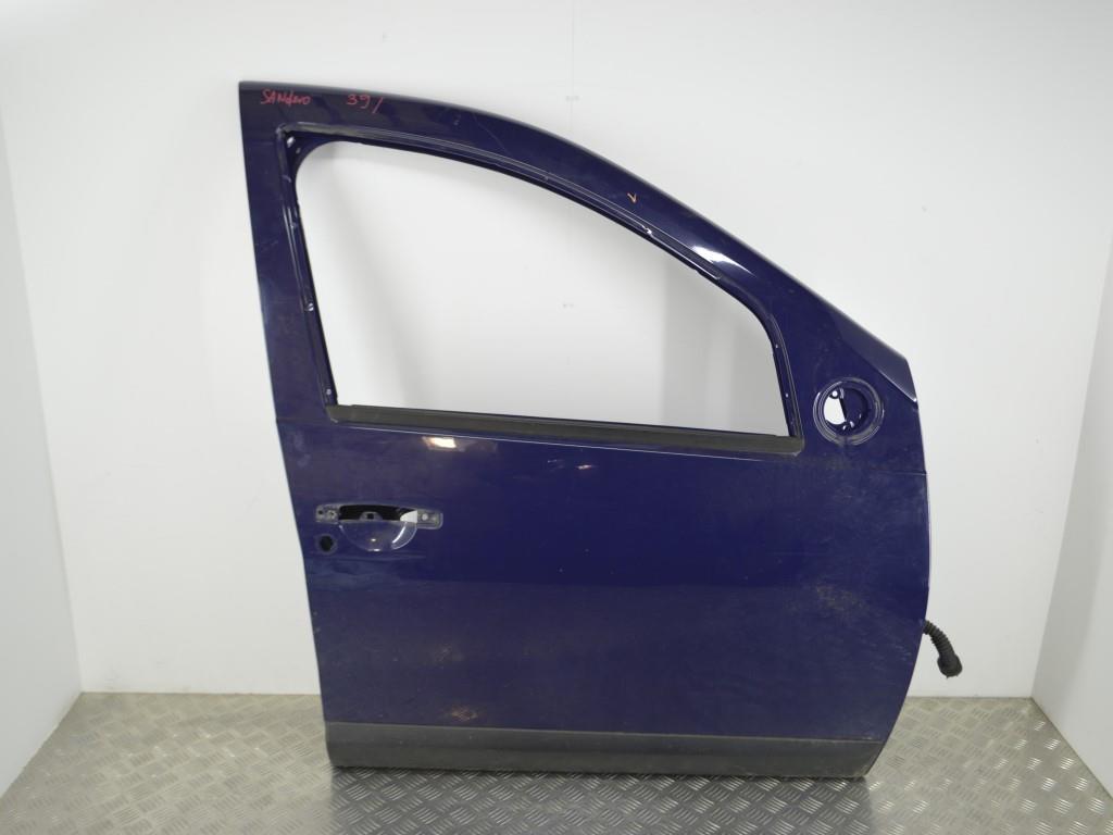 Дверь передняя правая Renault Sandero 1 (2009-2014)