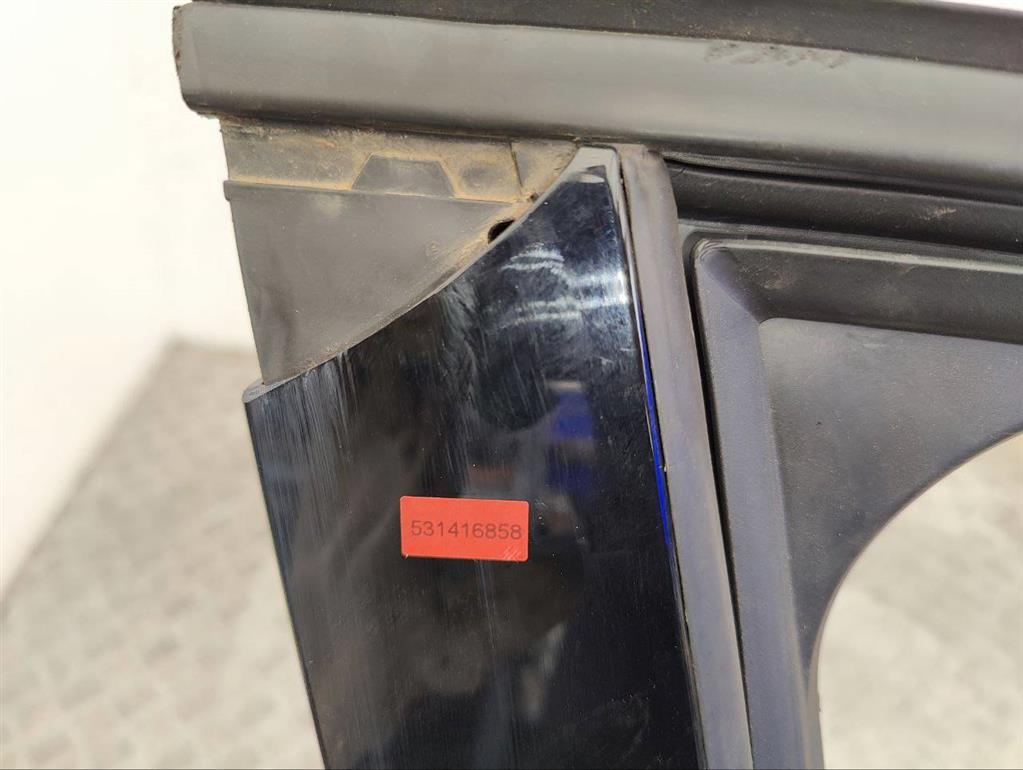 Дверь передняя правая