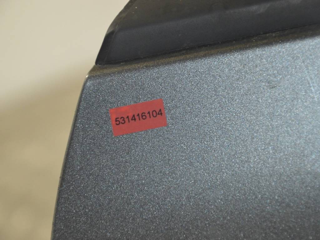 Дверь передняя правая