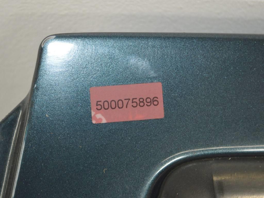 Дверь задняя левая