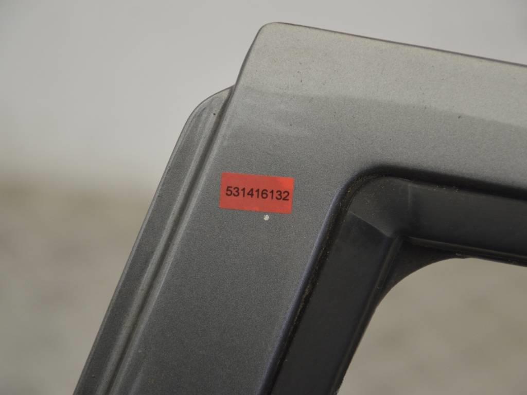 Дверь задняя левая