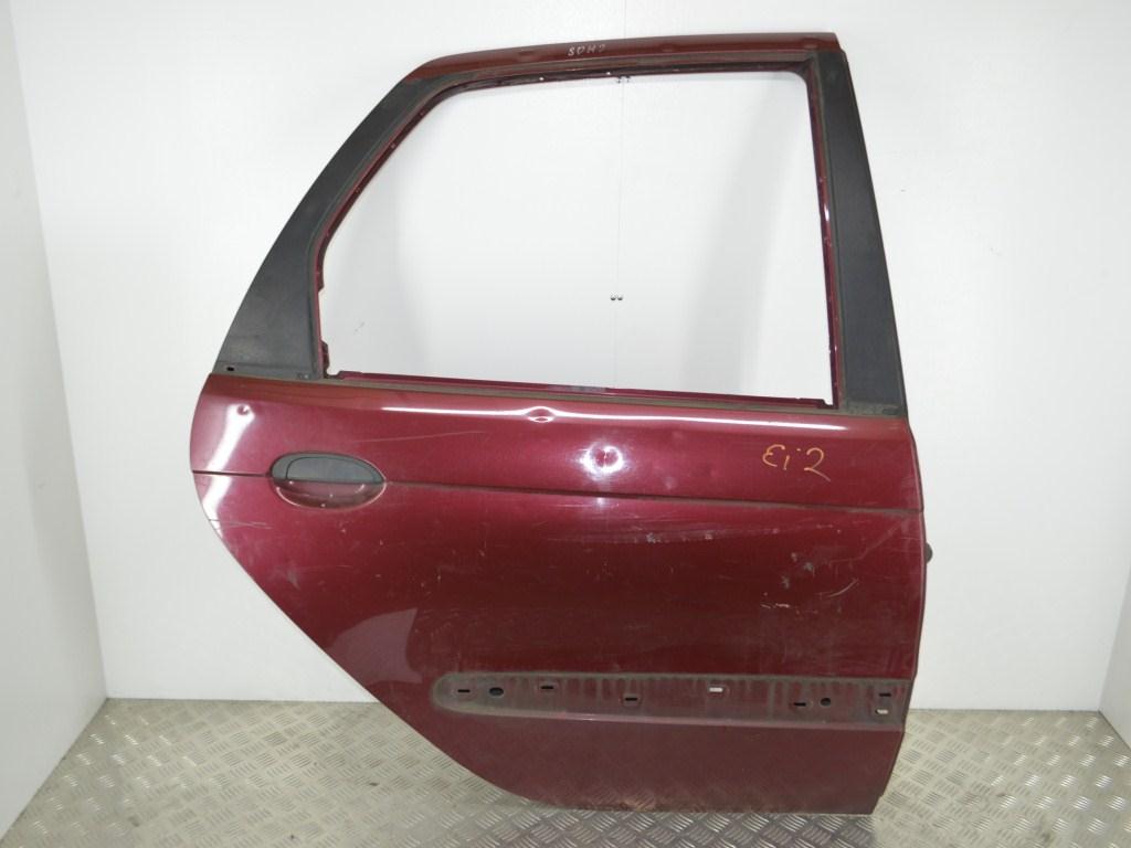 Дверь задняя правая Renault Scenic 1 (1996-2003)