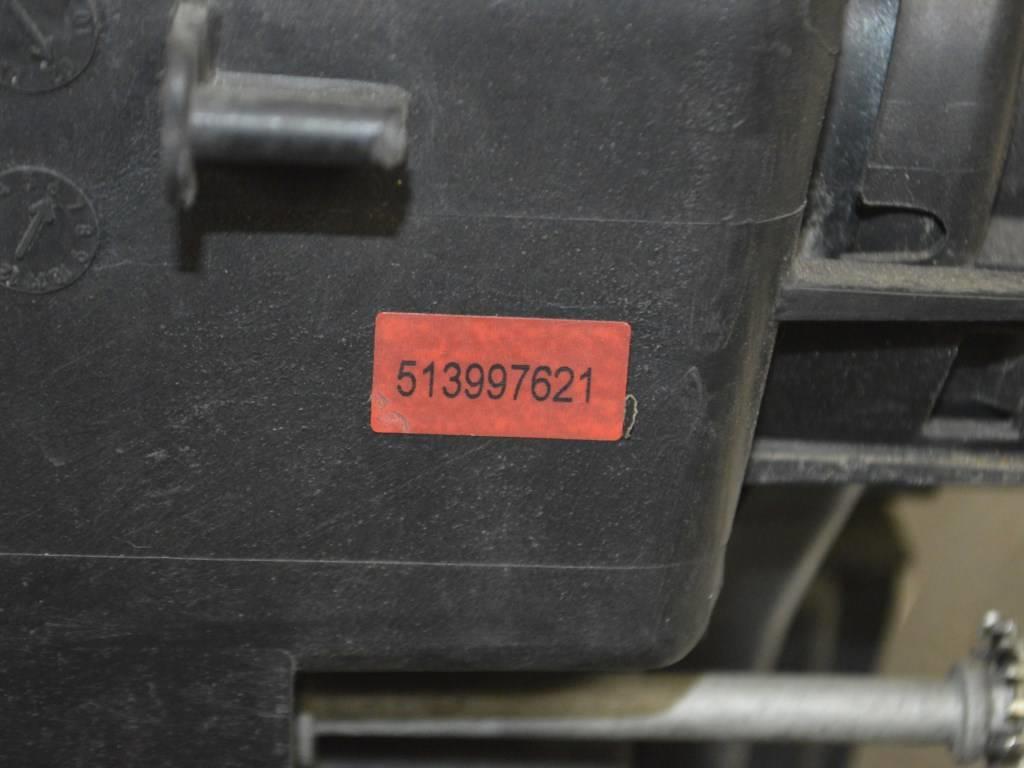 Фара левая Renault Vel Satis (2001-2009) 8200014357