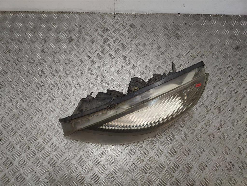 Фара левая