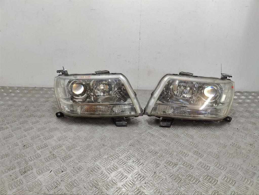 Фара передняя (комплект)