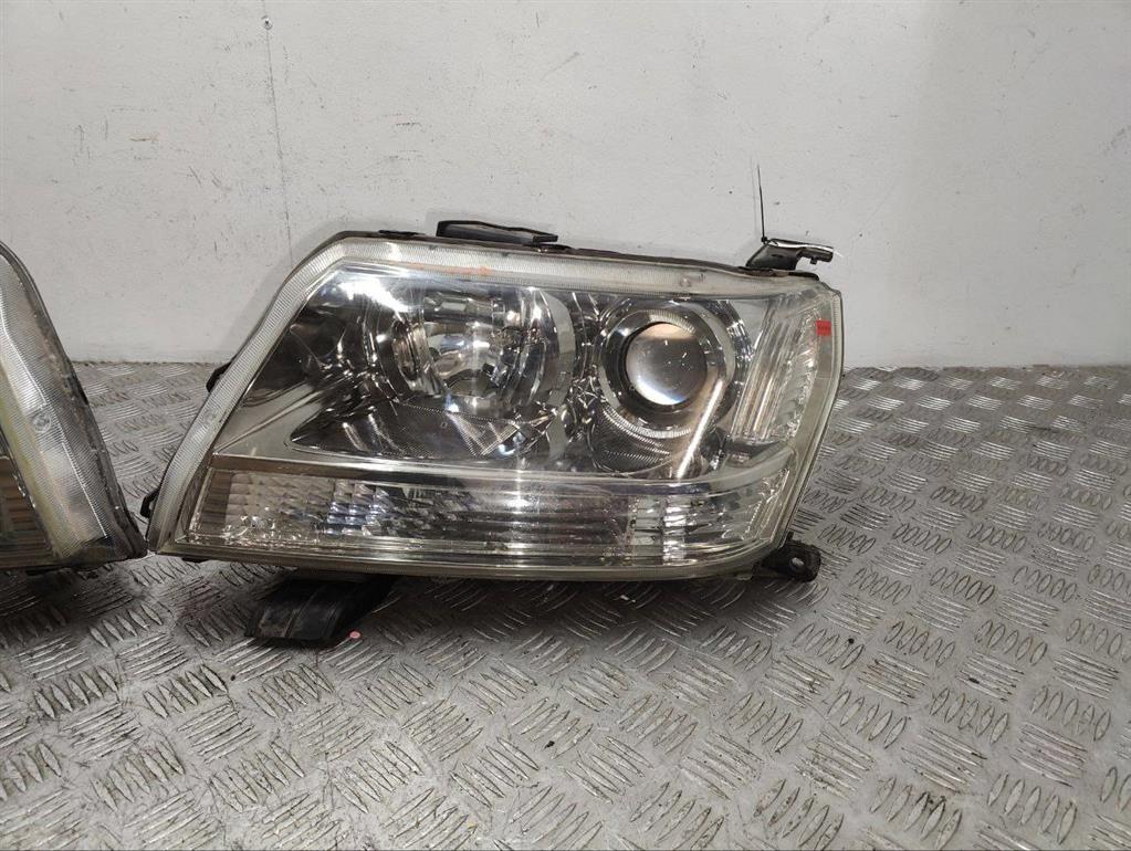 Фара передняя (комплект)