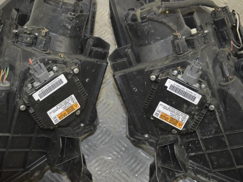 Фара передняя (комплект)