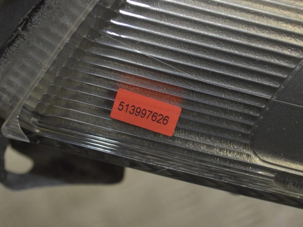 Фара правая Renault Laguna 2 (2001-2007) 8200002466