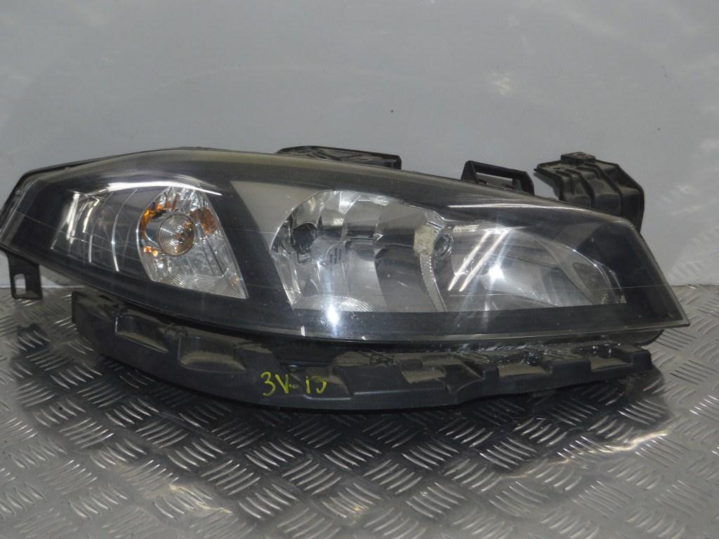 Фара правая Renault Laguna 2 (2001-2007) 8200481199