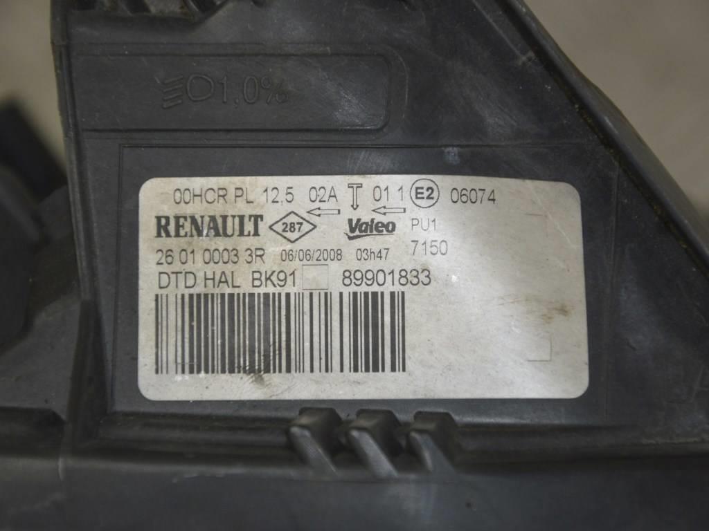 Фара правая Renault Laguna 3 (2007-2015) 260100033R
