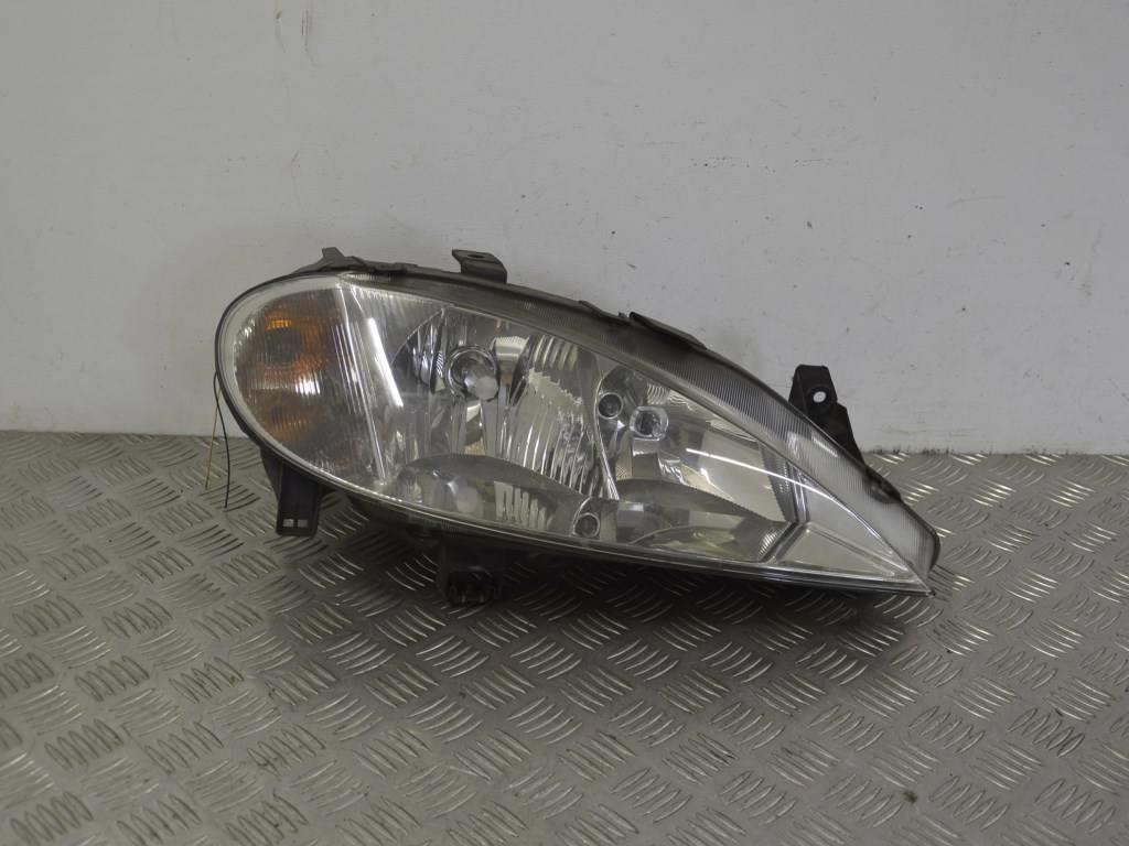 Фара правая Renault Megane 1 (1996-2002) 7700427870