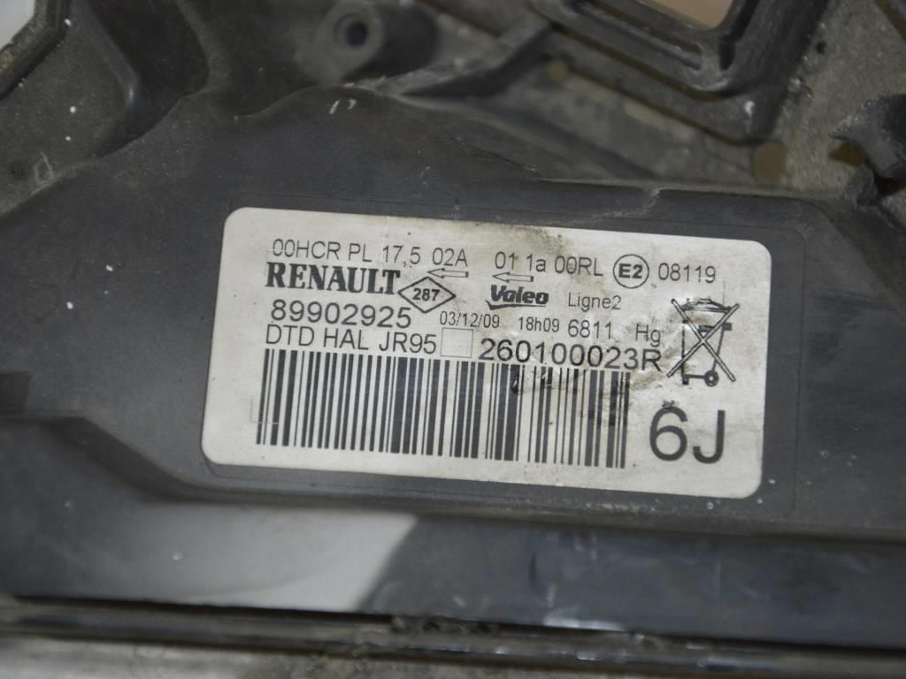 Фара правая Renault Scenic 3 (2008-2015) 260100023R