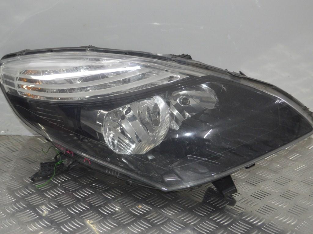 Фара правая Renault Scenic 3 (2008-2015) 260100024R