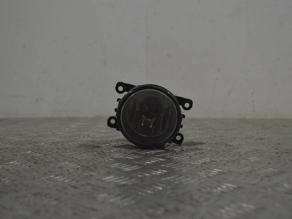 Фара противотуманная левая Renault Scenic 2 (2003-2009) 8200074008