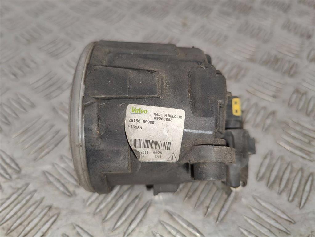 Фара противотуманная левая