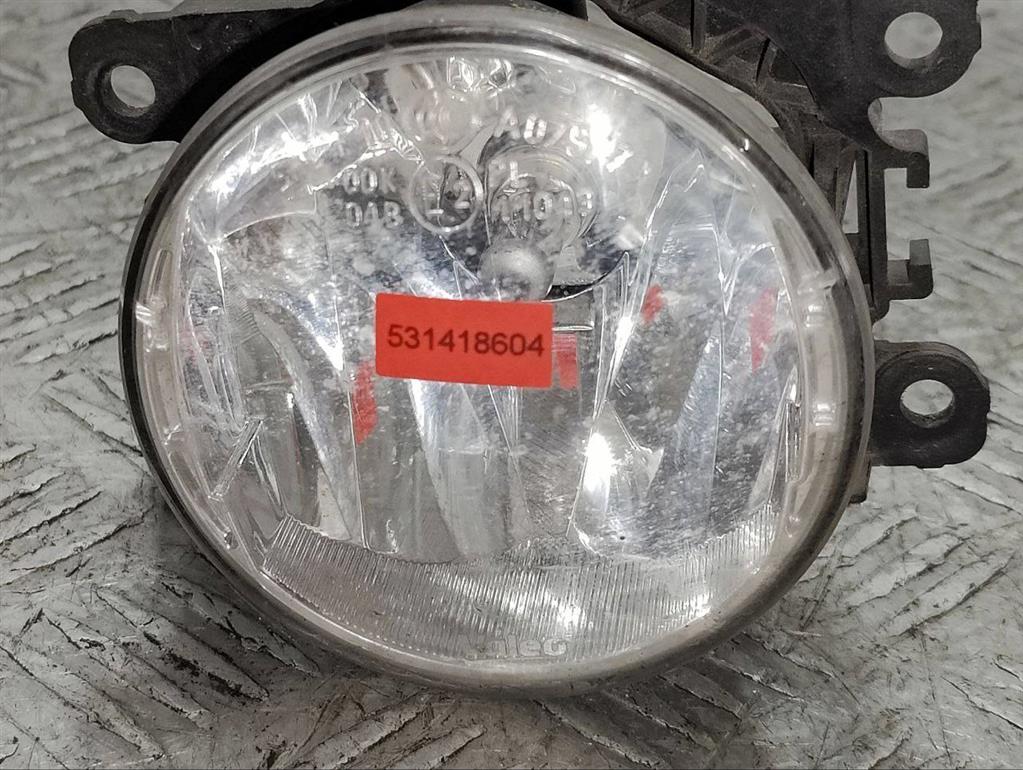 Фара противотуманная левая