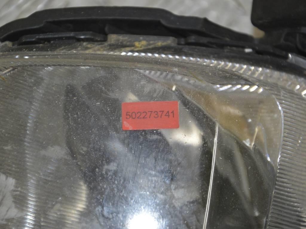 Фара противотуманная левая