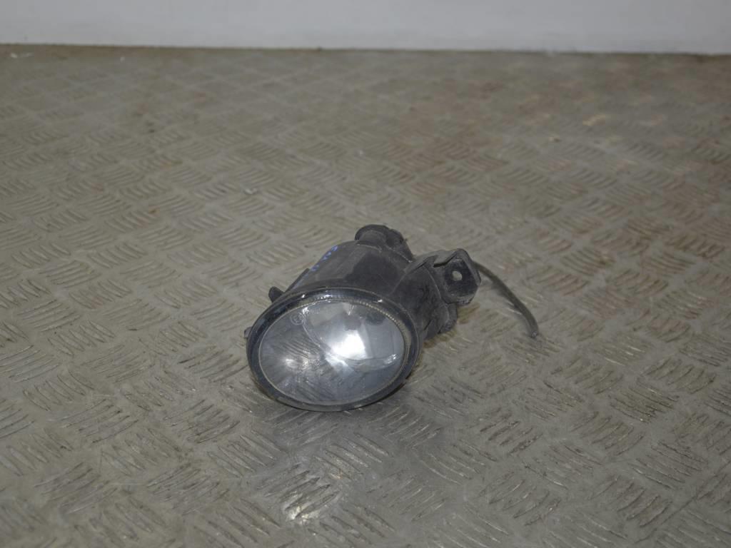 Фара противотуманная левая