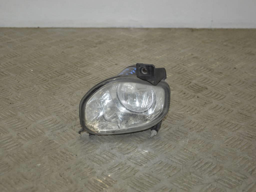 Фара противотуманная левая
