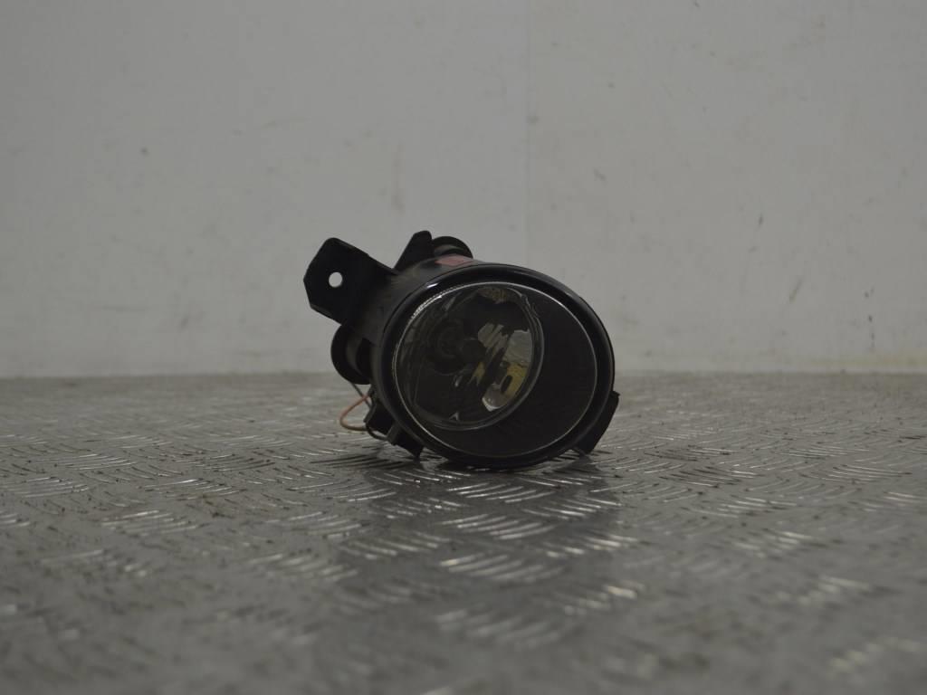 Фара противотуманная правая Renault Laguna 2 (2001-2007) 8200002470