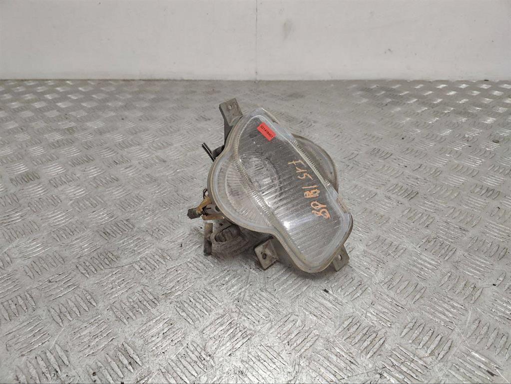 Фара противотуманная правая