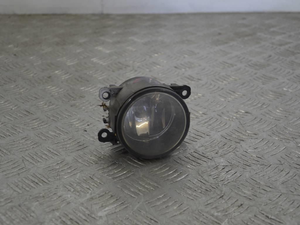 Фара противотуманная правая